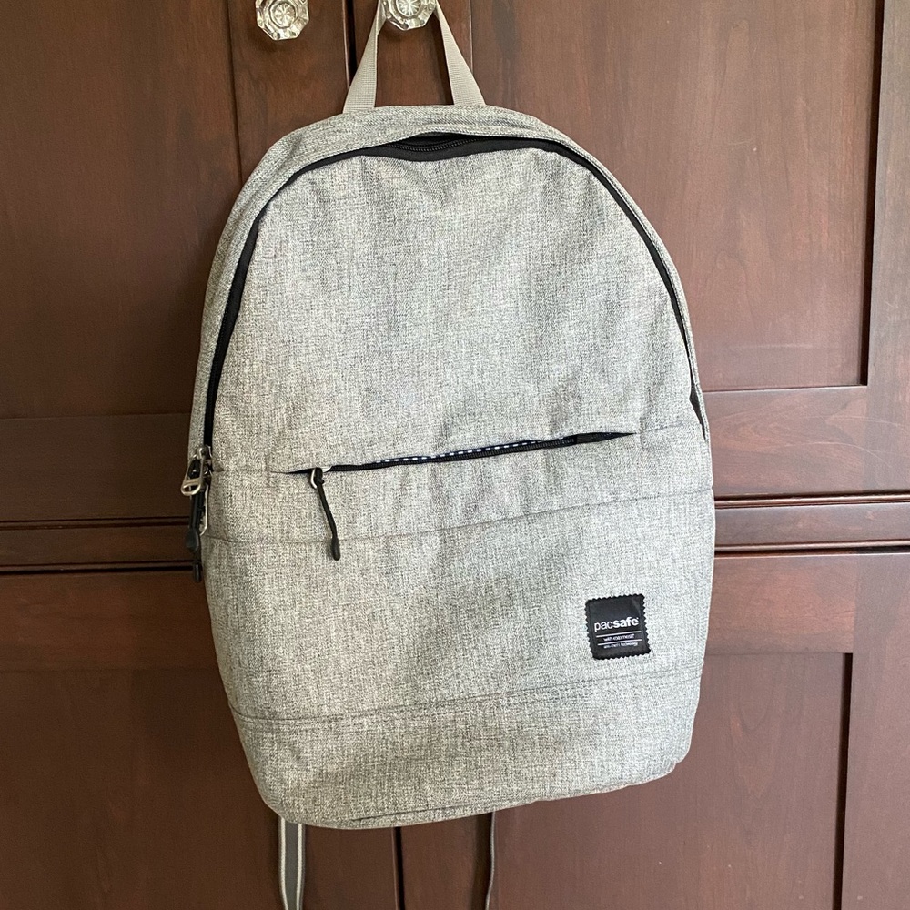 Pacsafe antitheft backpack heather gray
